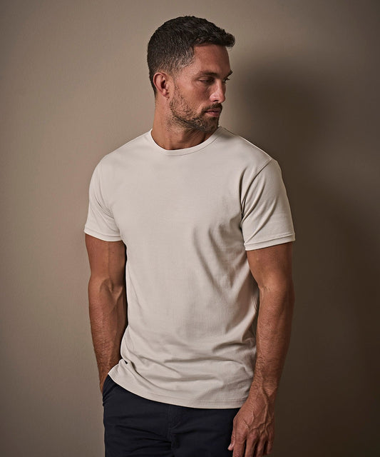 Interlock tee