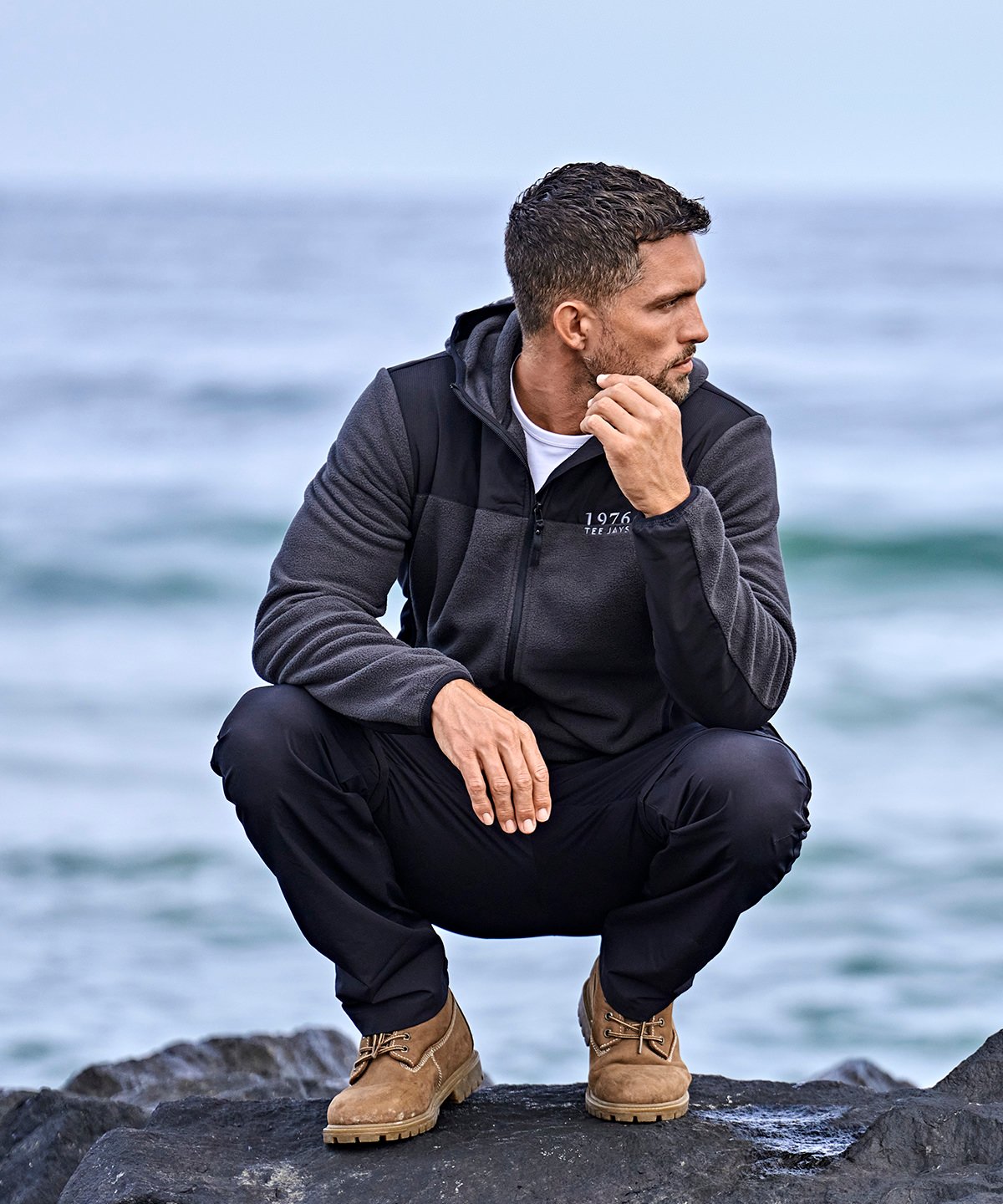 Mountain hooded fleece - New Wave Society